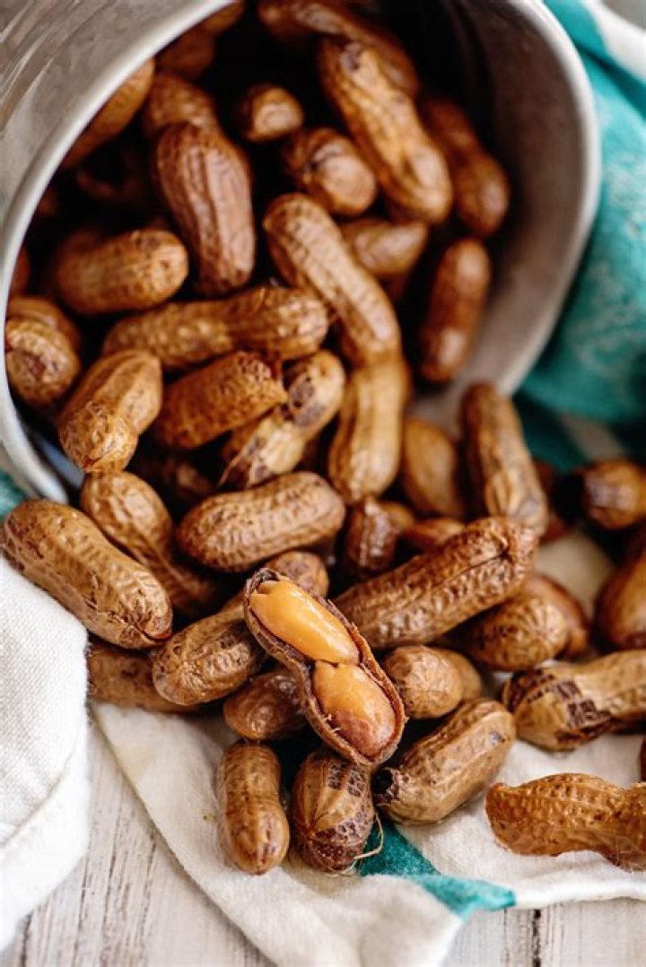Can peanuts make ink?