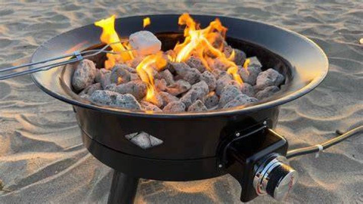 Can you manually light a propane fire pit?