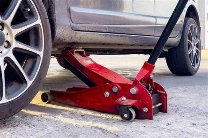 Do you have to use all leveling jacks?