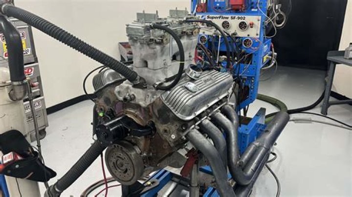 How big is a pace Arrow 454 engine?