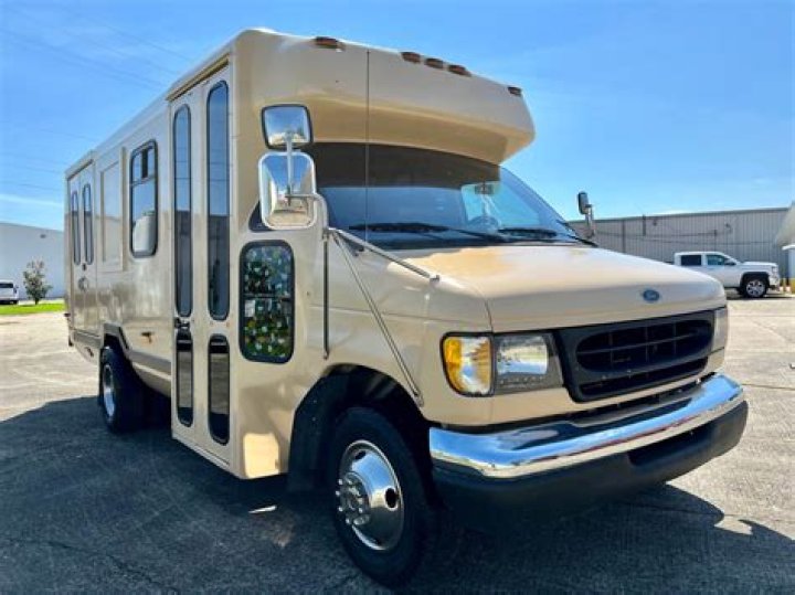 How big is a V10 Ford E350 RV?