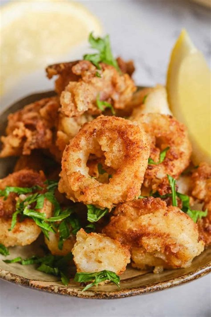 How do you know when calamari is cooked?