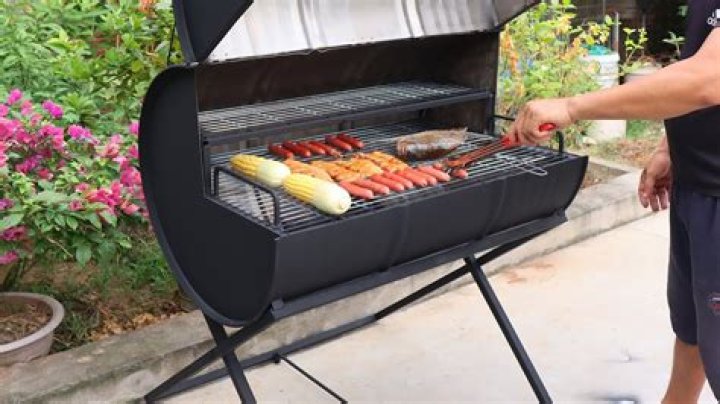 How do you make a charcoal grill?