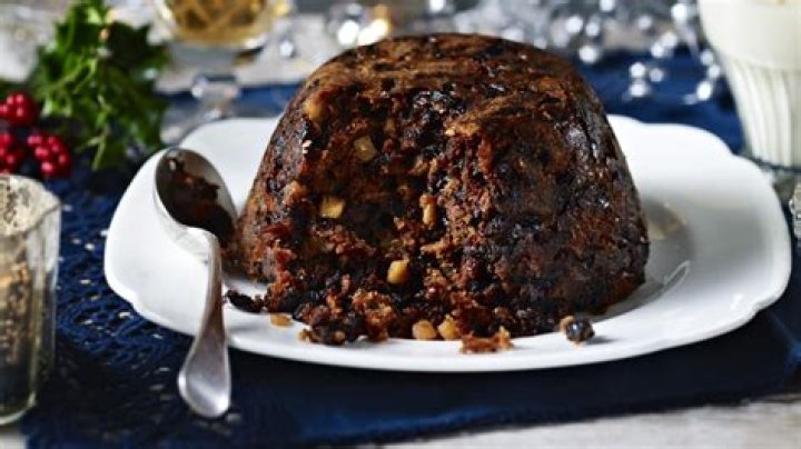 How do you make Christmas pudding?