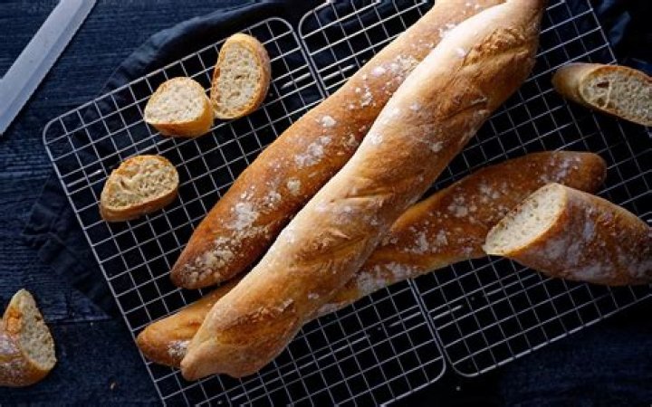 How is a baguette made?