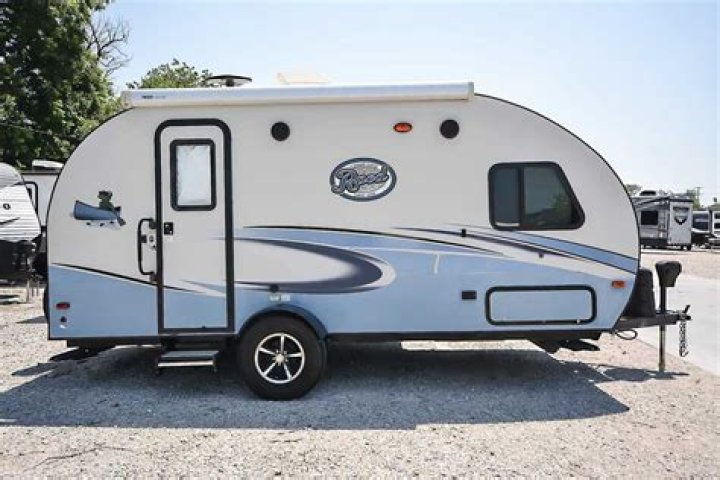 How much does an R-Pod 179 cost?