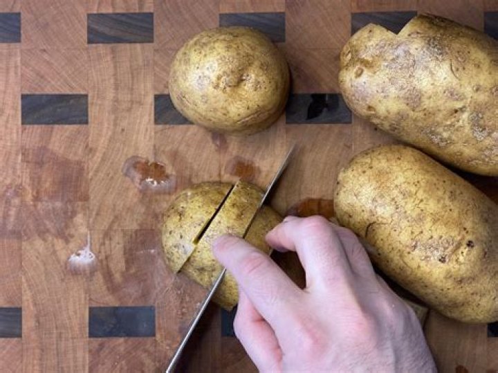 Is dicing potatoes a physical change?