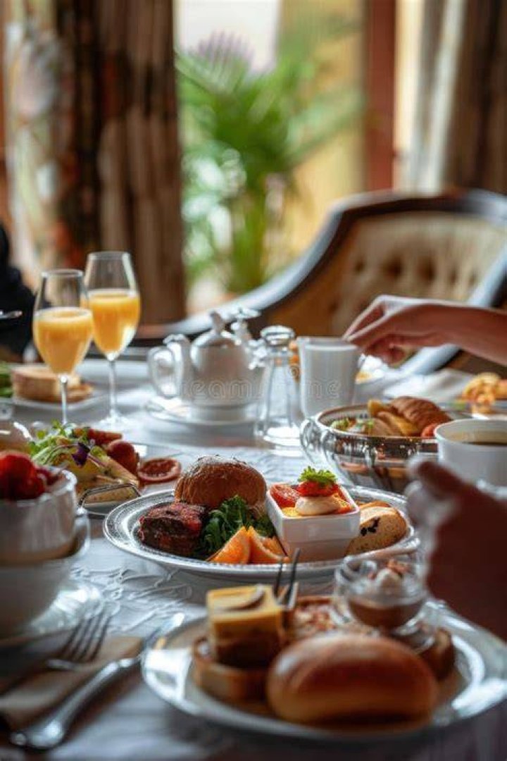 What is a luxurious breakfast?