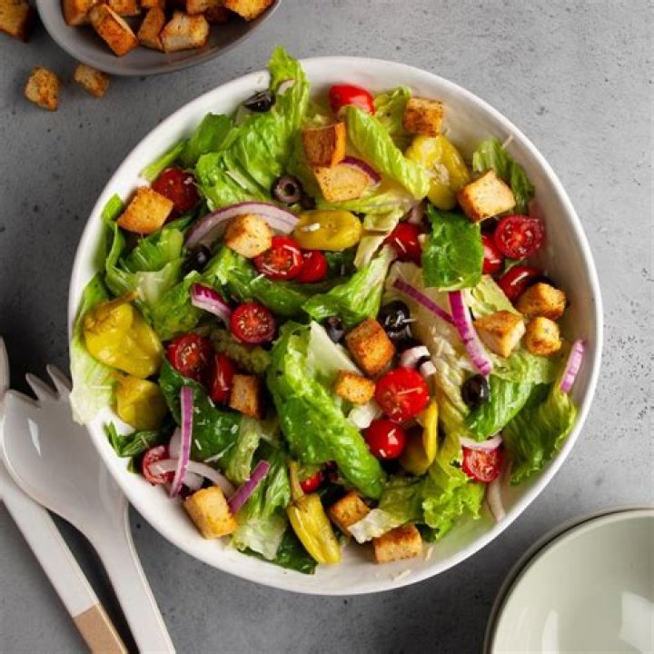 What is a simple salad?