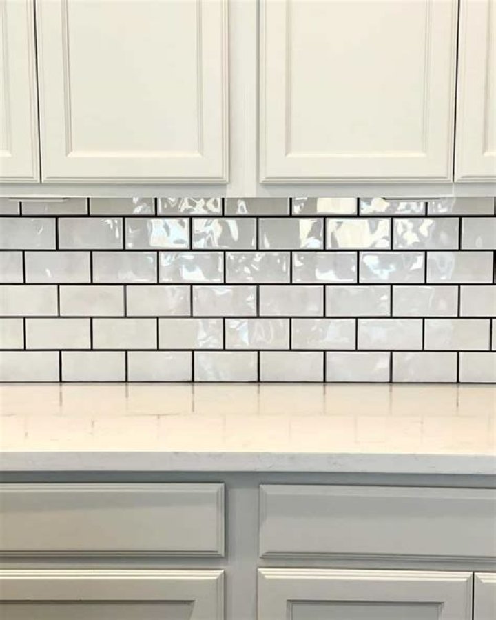 What is the smallest grout line