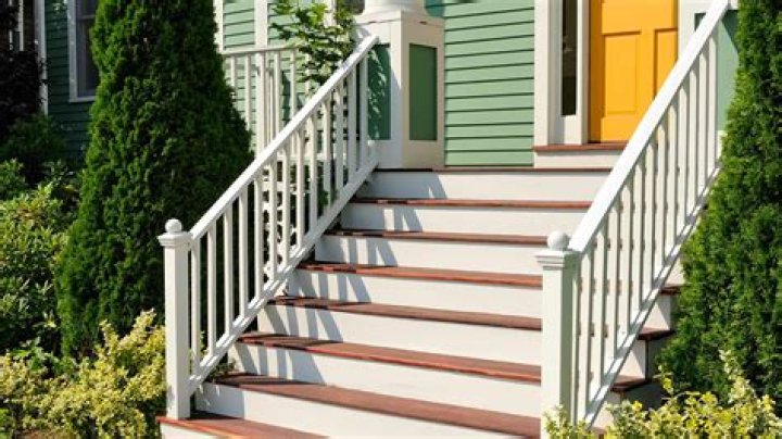 Why are my side steps not going back up?