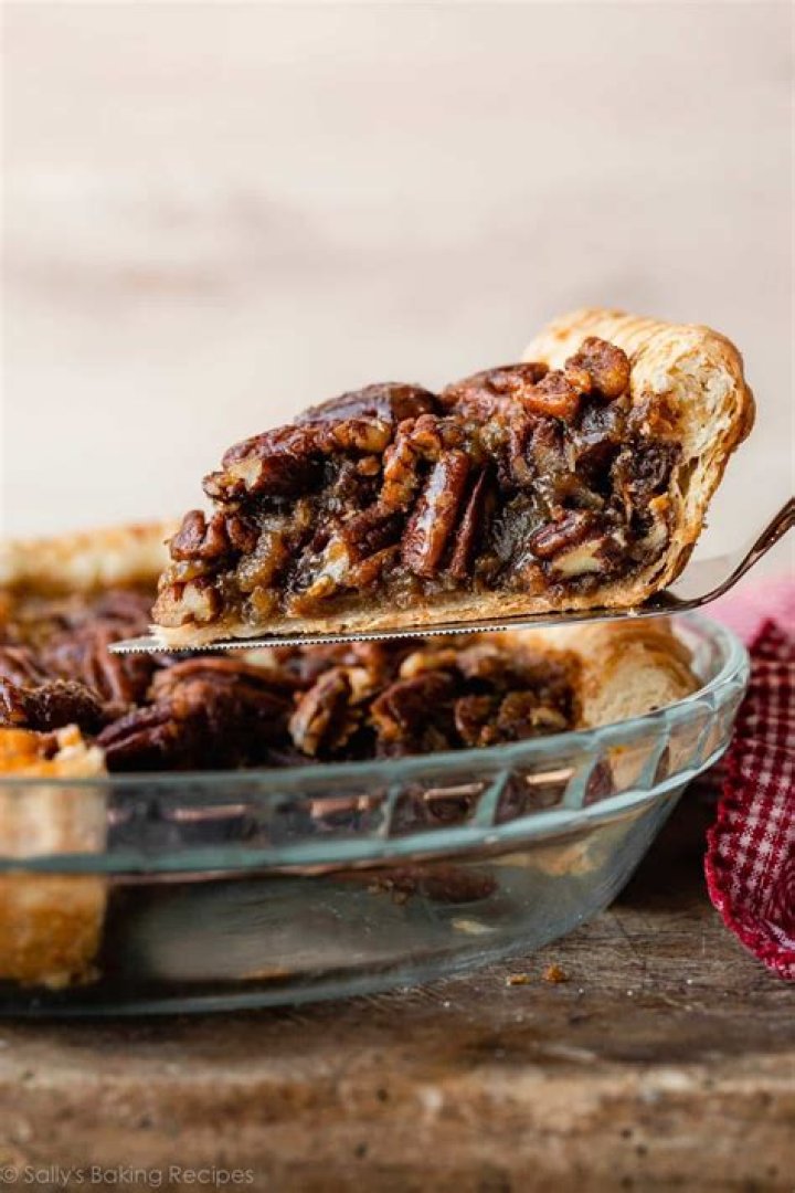 Why is my pecan pie not setting?